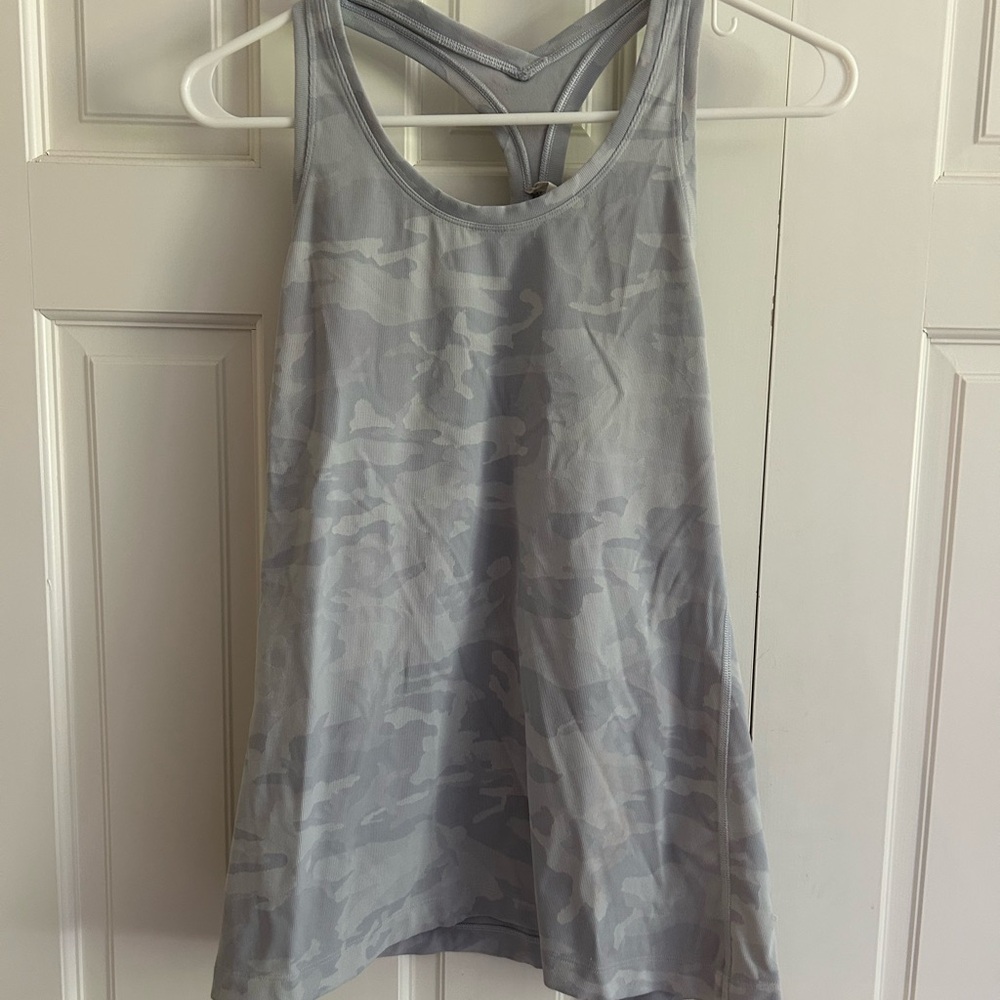White/grey camo lululemon tank top